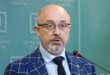 Резников о днепровской воде для Крыма: «Цистернами, бочками, как угодно»