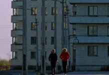 Эксперты подсчитали, сколько стоят квартиры киногероев «Брата» и «Афони»