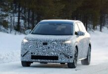 Появились первые изображения большого электрического кроссовера от Skoda
