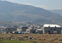 Назван регион, где россиянам приходится дольше всего копить на свой дом