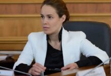 Экс-депутат ОПЗЖ Королевская, сбежавшая из Украины, остается в чатах Рады — СМИ