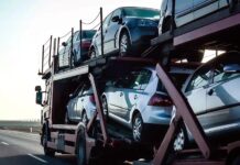 США временно отложила введение тарифов на автомобили из Мексики и Канады