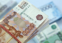 Нужны ли наличные деньги в кармане: финансисты дали советы россиянам