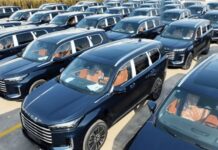 Chery представила Exeed VX с гибридной силовой установкой