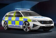 Британцы сделали из Skoda Octavia RS полицейский автомобиль