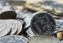 Рублевая лихорадка: что будет с курсом валюты в апреле