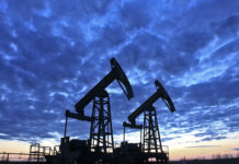 Низкие цены на нефть угрожают России: названы последствия для бюджета