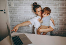 Депутаты Госдумы предложили отменить испытательный срок для матерей-одиночек и многодетных родителей