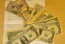 Не прячьте ваши денежки по банкам и углам: российские менялы объяснили, в чем их мошенничество