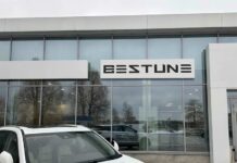 В России массово закрываются автосалоны китайских брендов