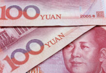 Юань всё более востребован в мире: названы риски для России