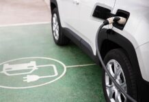 Зарядных станций в Москве станет больше