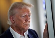 Молчание США о новых атаках РФ на Украину подчеркивает провал Трампа – The Guardian