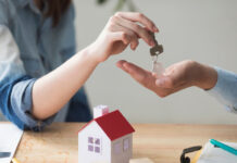 Ипотека для зуммеров: в России снизился возраст оформляющих жилищные кредиты