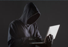 Разводка к празднику: мошенники обещают «выплаты» гражданам в честь Дня России