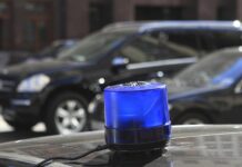 Водителям грозят новые штрафы за непропуск спецтранспорта без опознавательной раскраски