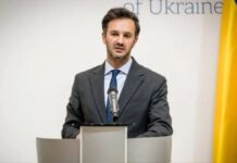 »Поиск мнимых врагов закончится», – в МИД Украины дали дельный совет партии Орбана