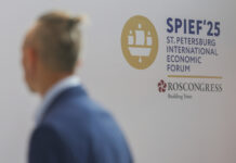 Экономическое руководство страны на ПМЭФ признало: старая модель роста выдохлась