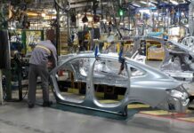 Мишустин призвал снизить цены и увеличить автомобильное производство