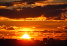 Завтра погода резко изменится – синоптик советует готовиться уже сейчас