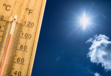 Завтра погода в Украине будет удивлять: от невыносимой жары до грозовых дождей