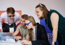 На международном фестивале обсудили будущее энергетики и промышленных технологий