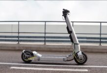В Британии создали электросамокат с максимальной скоростью 160 км/ч