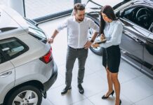 Россияне стали больше тратить на покупку автомобиля