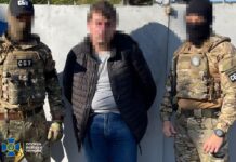 СБУ в Херсоне задержала агента ФСБ: 26-летний медбрат городской больницы помогал корректировать удары РФ