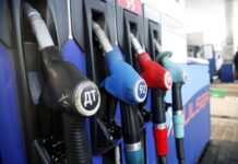 Призрак бензинового кризиса бродит по России: названы причины и последствия