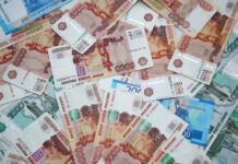 Средняя зарплата россиян вплотную приблизилась к 100 тысячам в месяц