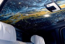 Rolls-Royce представил Cullinan Cosmos с уникальным расписанным вручную потолком