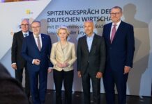 Чем грозит России 19-й пакет санкций: удар по флоту, платежной системе и СПГ