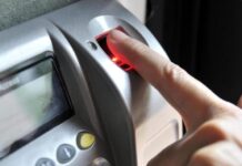 Банкиры предлагают защиту от мошенников с помощью биометрии: в чем риски