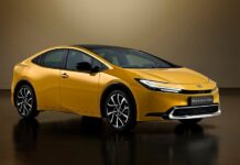 Toyota и Lexus отзывают 1,28 миллиона машин из-за сбоя в системе кругового обзора