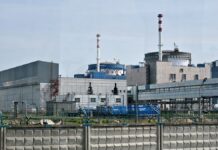 Европа на грани ядерной катастрофы: Россия бьет по подстанциям, питающим украинские АЭС