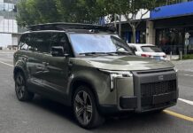 Китайская компания Rox начнет сборку внедорожников в России в 2026 году