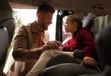 В России начали действовать штрафы за нарушение правил перевозки детей