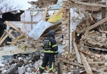 Армия РФ атаковала ракетой Черкасскую область: в Умани разрушения и раненые, среди них дети – ОВА