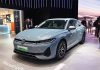Volkswagen готовит для Китая гибридный Passat с запасом хода 1300 км