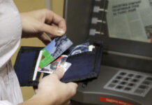 Поможет ли в борьбе с дропперством привязка ИНН к банковскому счету: эксперты дали ответ