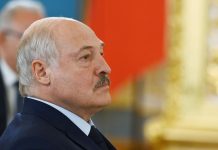 Освобождение политзаключенных в Беларуси: Лукашенко в последний момент изменил планы и вышел на контакт с Украиной