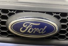 Ford ищет батареи для своих гибридов и может обратиться к BYD