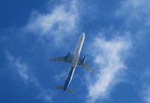 «Ситуация аховая»: заслуженный пилот объяснил расконсервацию старых лайнеров