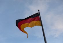 Профессор Шнитцер: Германии нужны срочные реформы, чтобы избежать масштабного кризиса