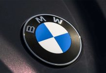 BMW обновила логотип для всех моделей