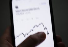 Будет страшно больно: чем для экономики США обернётся взрыв нейропузыря