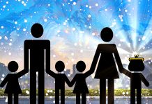 Ипотечная математика: в России семьям с четырьмя детьми хотят облегчить выплату ипотеки