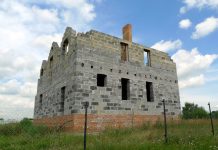 С эскроу, но без крова: мошенники научились опустошать «защищенные» счета россиян