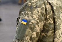 Под Днепром группа вооруженных гражданских напала на бойцов «Айдара»: первые подробности